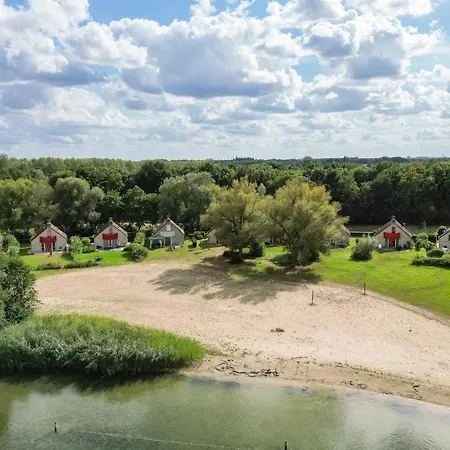 6 - Persoons Forest Vip 103